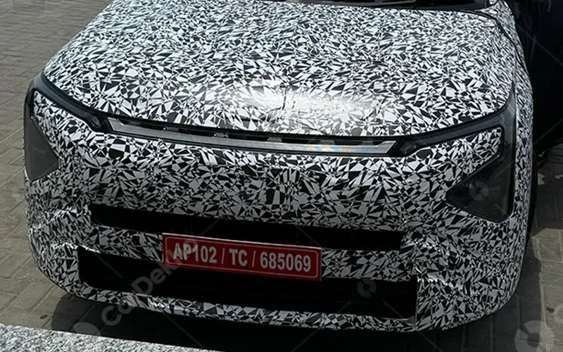 Kia Carens Facelift
