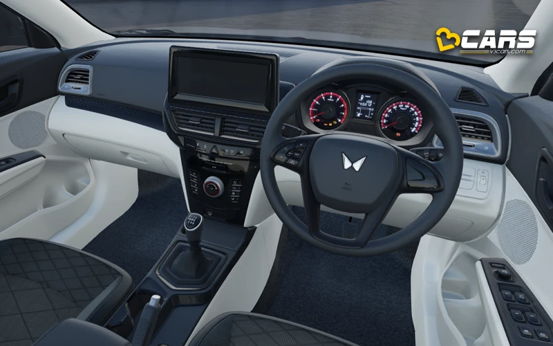 225771xuv 3xo mx2 pro interior