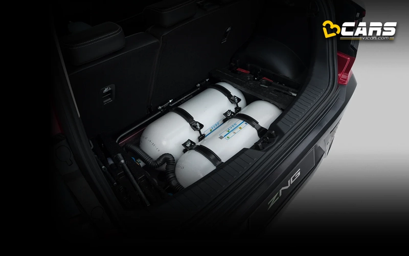 Mahindra XUV 3XO CNG ZNG Twin Cylinder