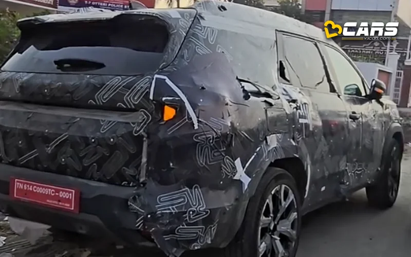 Renault Duster 7-Seater Spied Rear Quater Exterior