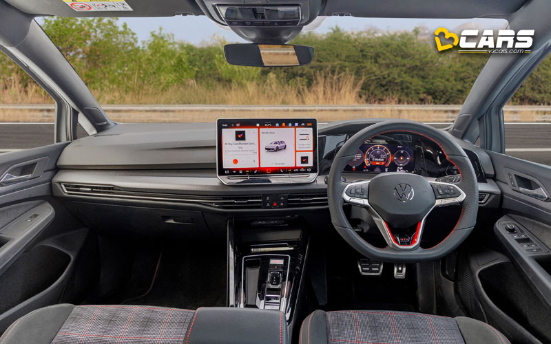 2025 Volkswagen Golf GTI Interior