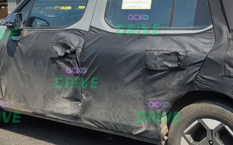 567794kia clavis side exterior