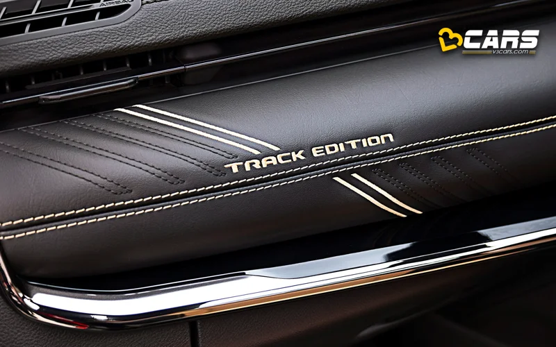 Jeep Compass Track Edition Dashboard