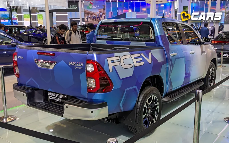 604171hilux fcev concept