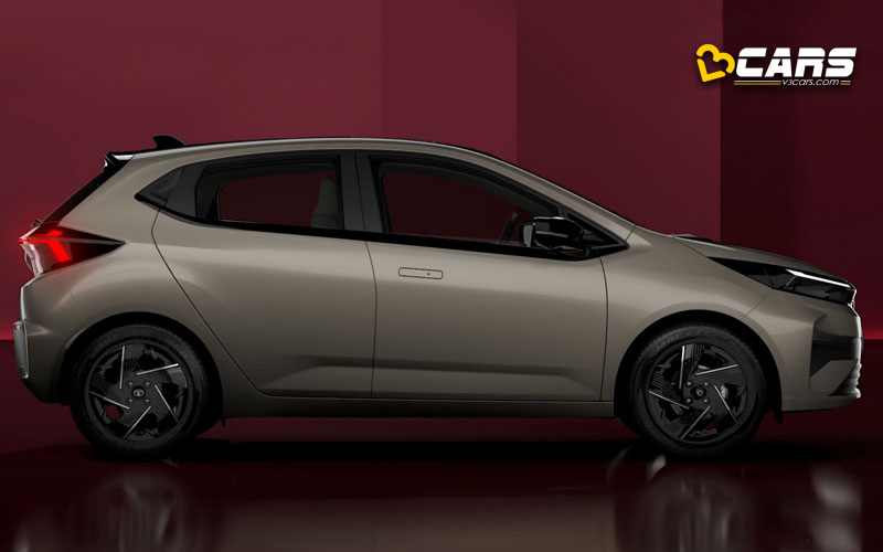 2025 Tata Altroz Facelift Side Exterior