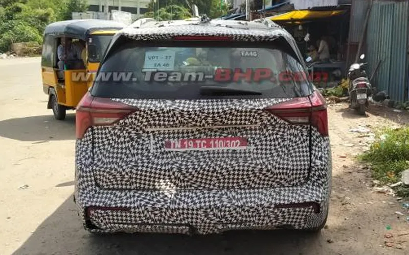 840104mahindra xuv 700 electric exterior