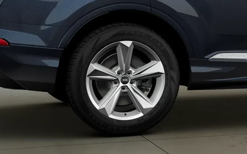 Q7-Exterior-69