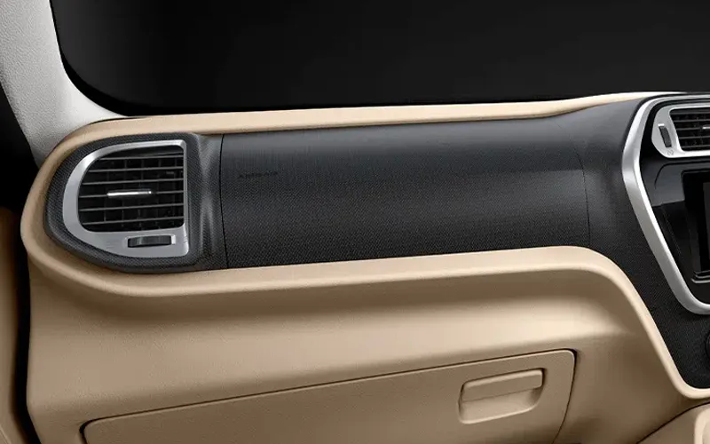 Bolero Neo Plus-Interior-31