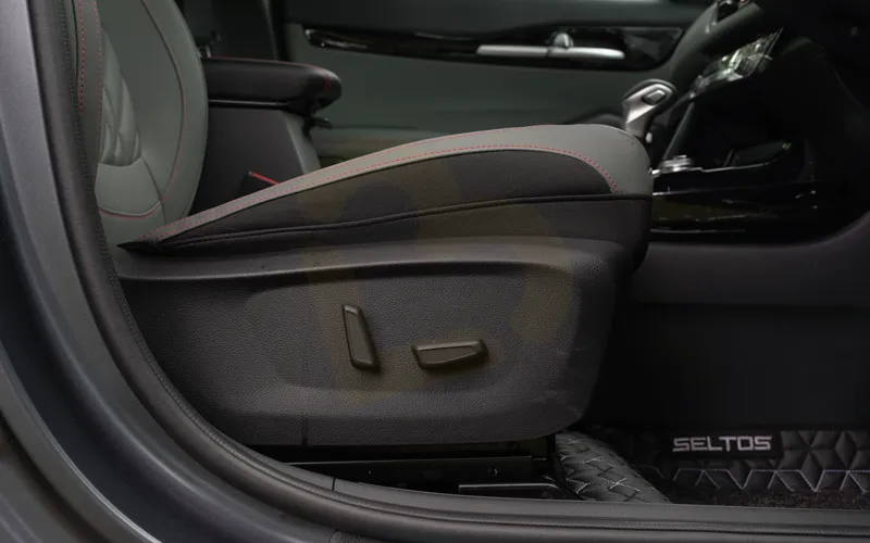 Seltos(2023-2026)-Interior-99