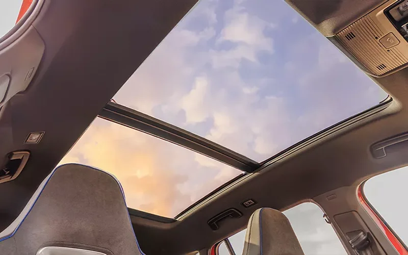 Tiguan R Line-Interior-48