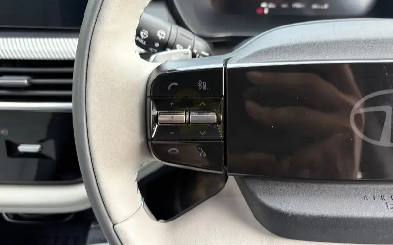 Harrier EV-Interior-25