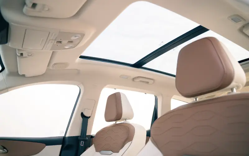 XUV 7XO-Interior-73