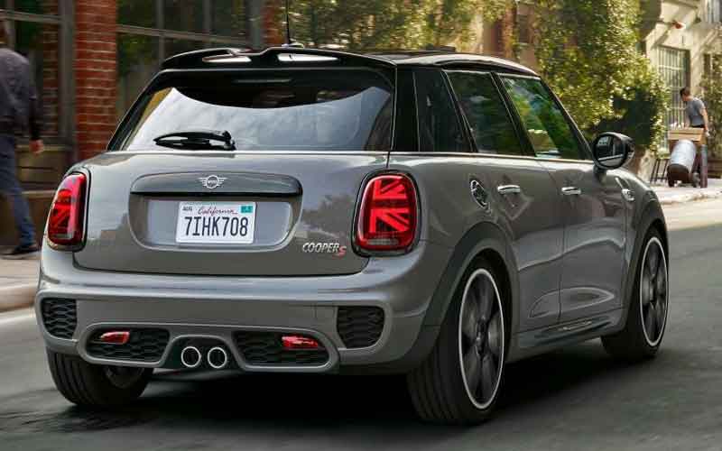 Mini Cooper 5 door Exterior Image