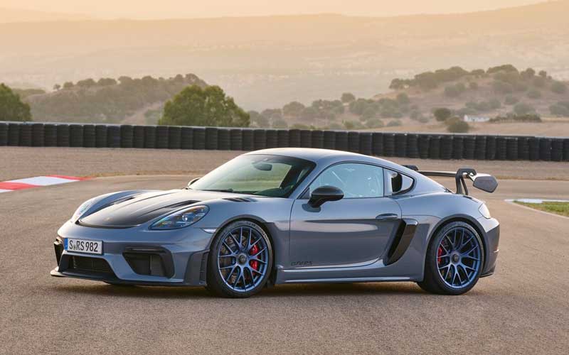 Porsche Cayenne GTS Exterior Image