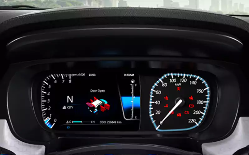 Punch-Interior-57