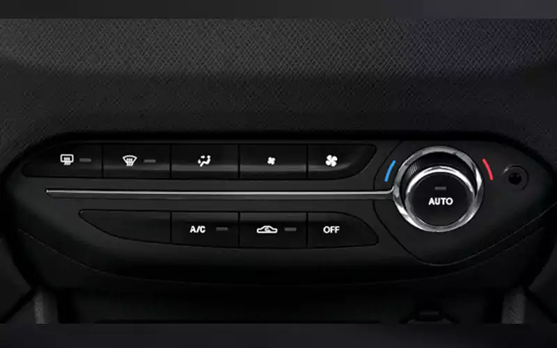 Punch-Interior-31