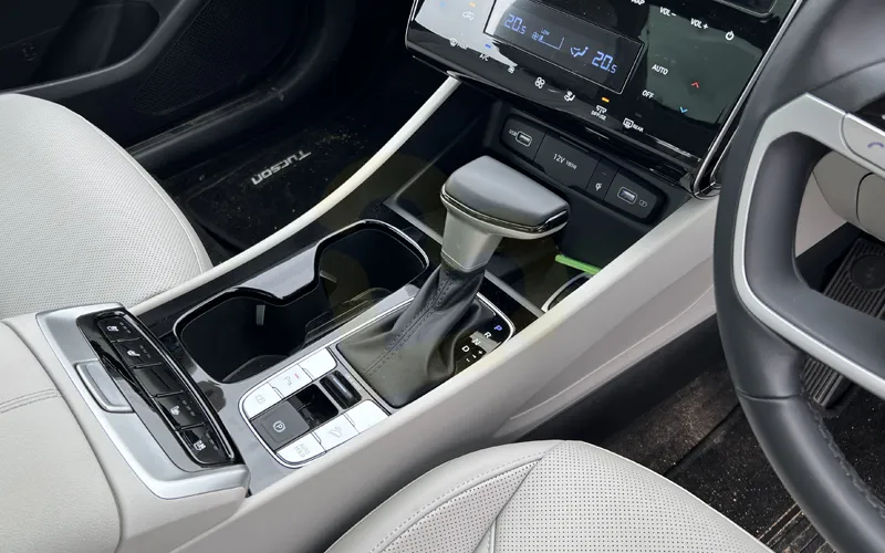 Tucson 2022-Interior-47