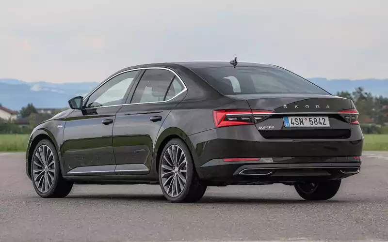 Superb-Exterior-92