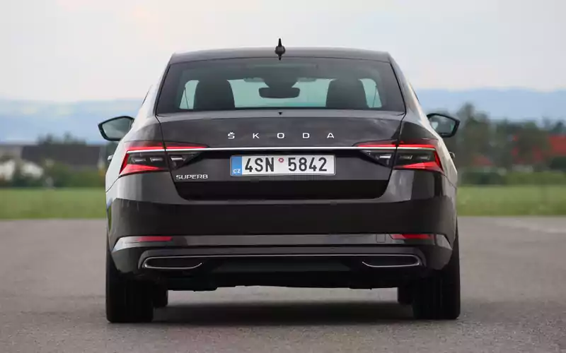 Superb-Exterior-73