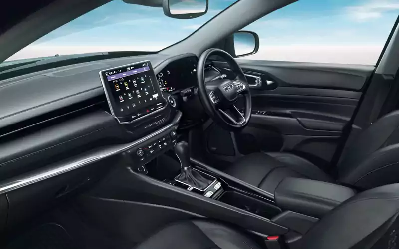 Compass-Interior-27