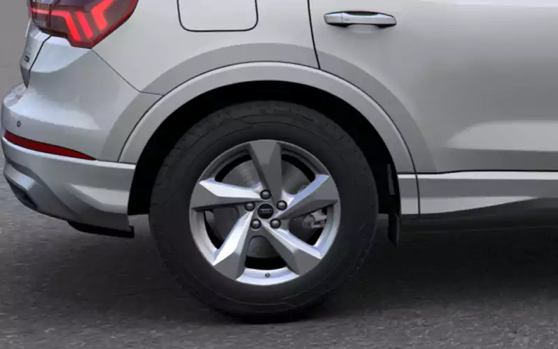 Q3 Facelift-Exterior-11