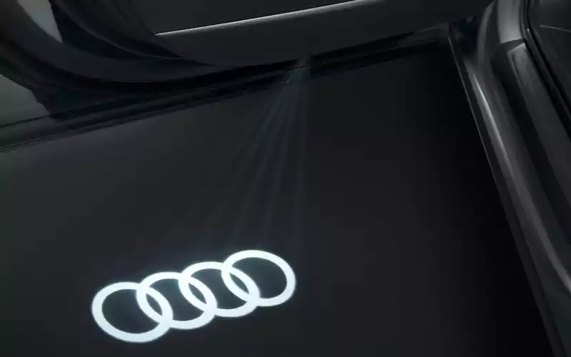 Q3 Facelift-Interior-81