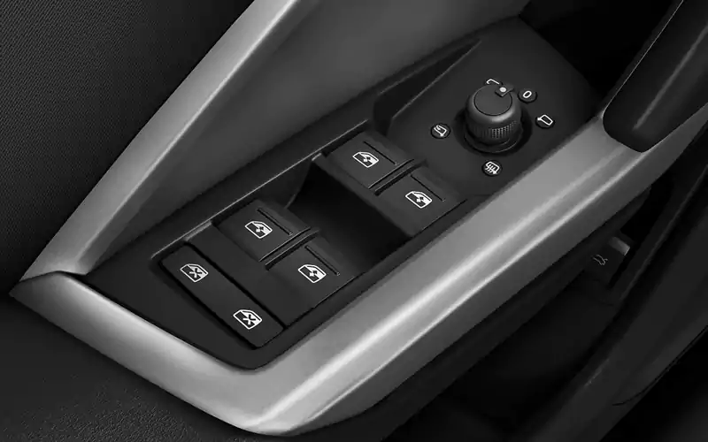 Q3 Facelift-Interior-73