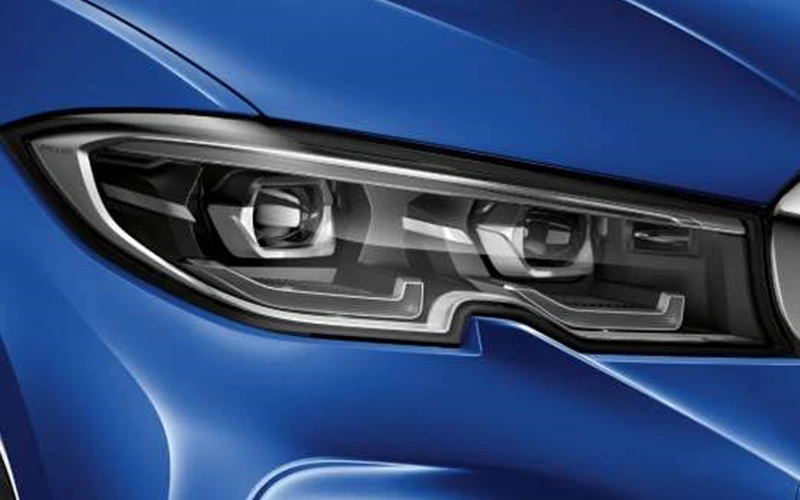 3 Series-Exterior-85