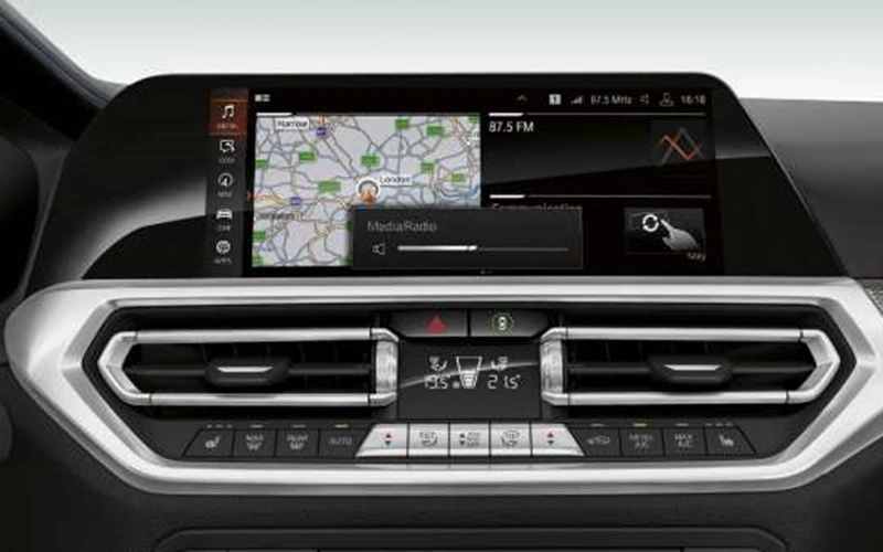 3 Series-Interior-39