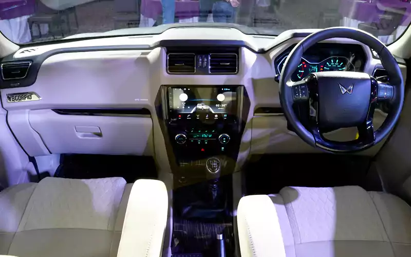 Scorpio Classic-Interior-31