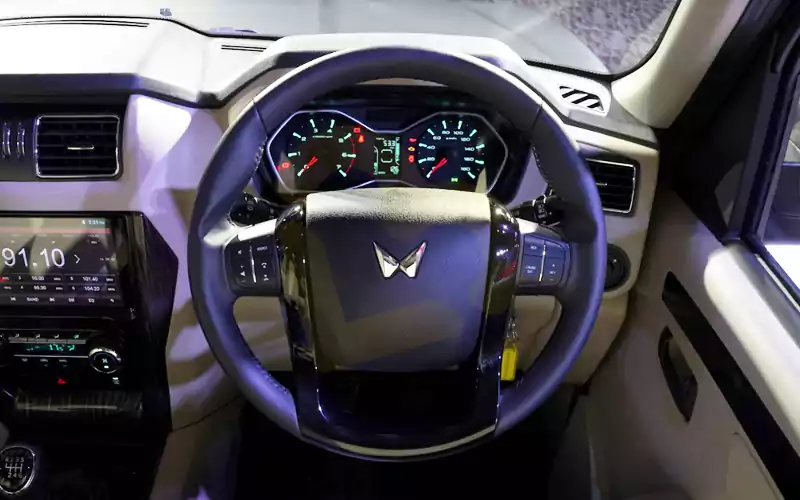 Scorpio Classic-Interior-53