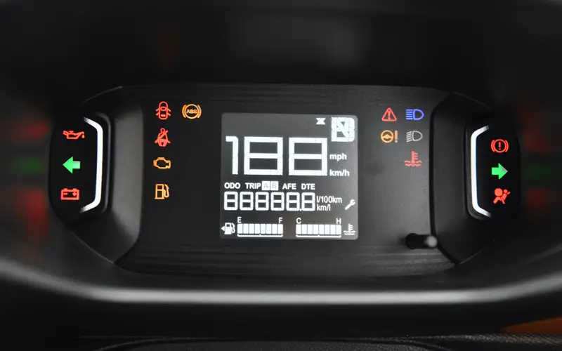 C3-Interior-17