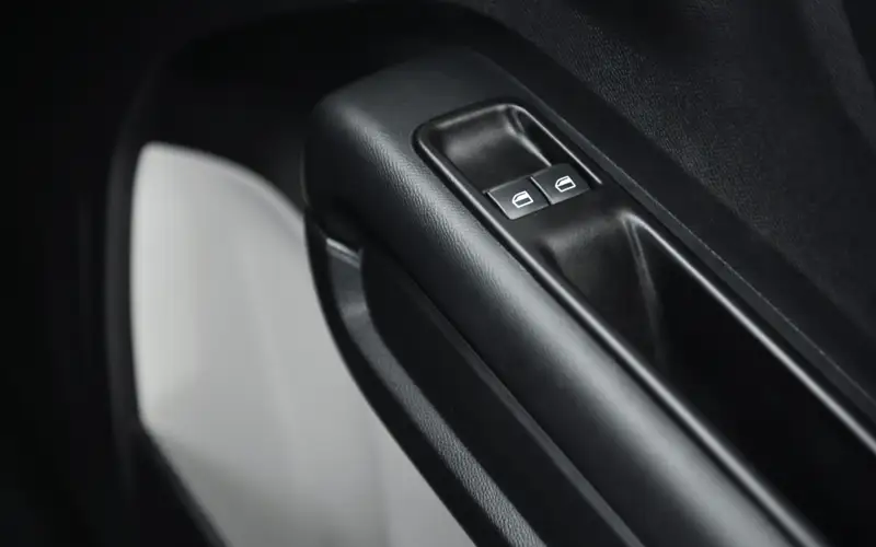 C3-Interior-22