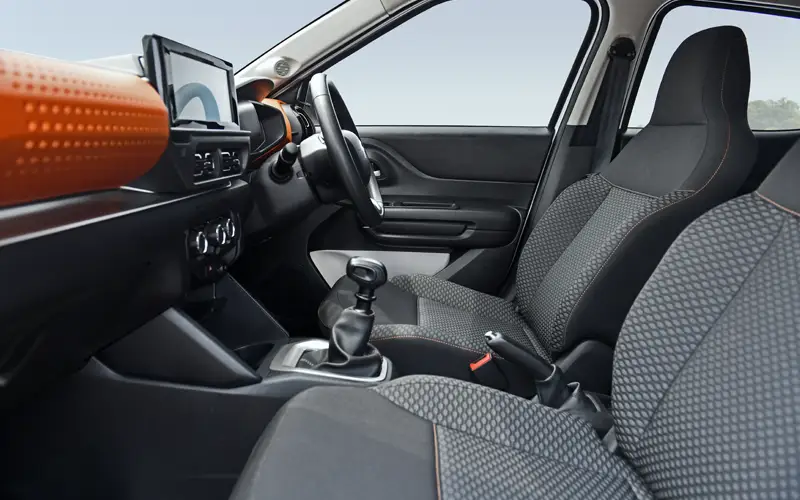 C3-Interior-56