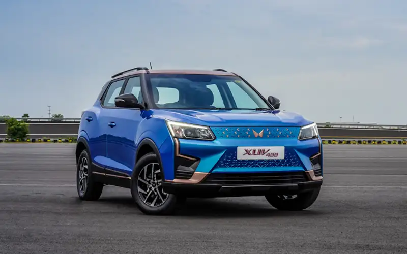 XUV400 EV-Exterior-55