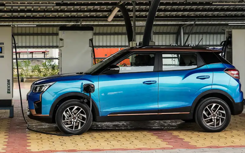 XUV400 EV-Exterior-67