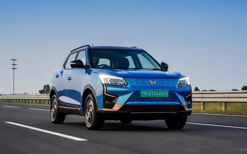 XUV400 EV-Exterior-63