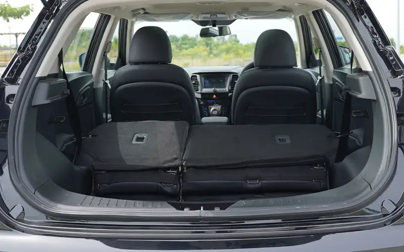 XUV400 EV-Interior-68