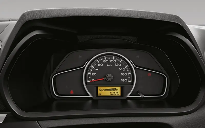 Alto 800-Interior-56