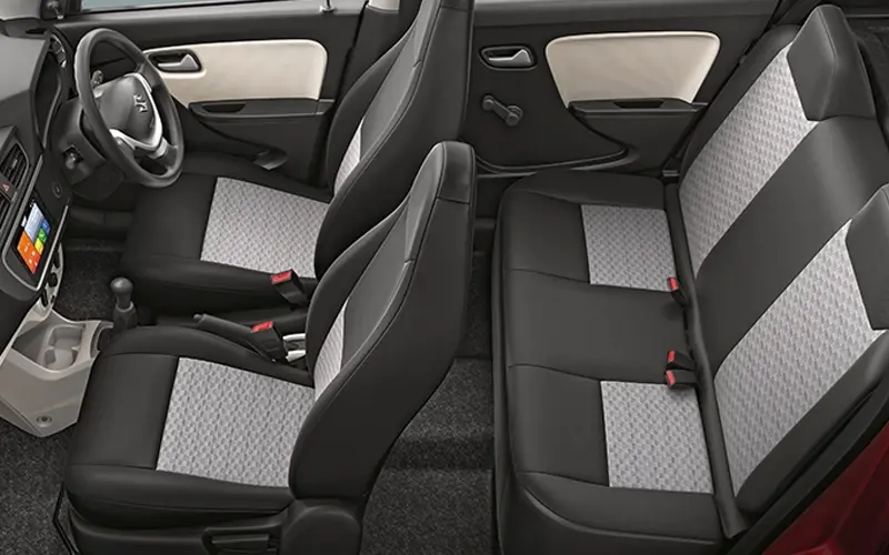 Alto 800-Interior-87