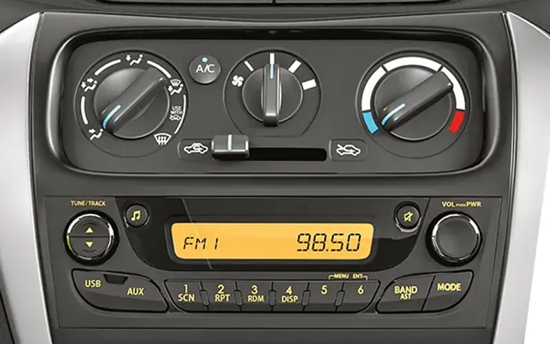 Alto 800-Interior-79