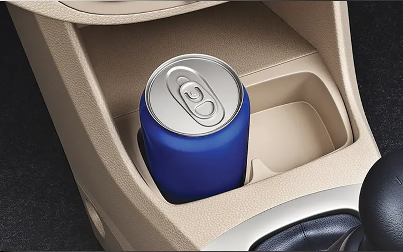 Alto 800-Interior-59