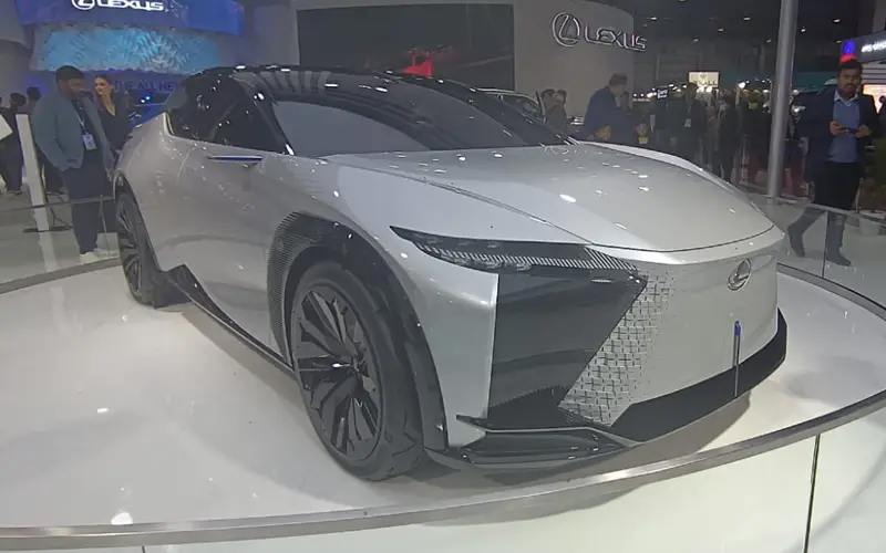 LF-Z Concept-30