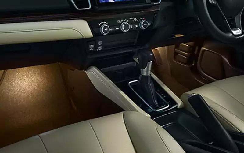 City (2020-23)-Interior-10