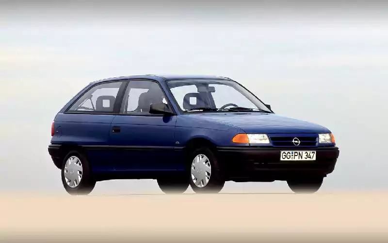Opel Astra Exterior Image