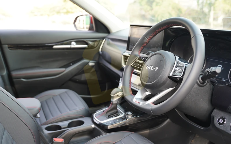 Seltos (2019-2023)-Interior-18