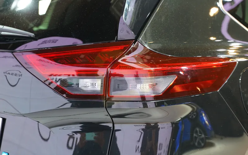 X-Trail-Exterior-100