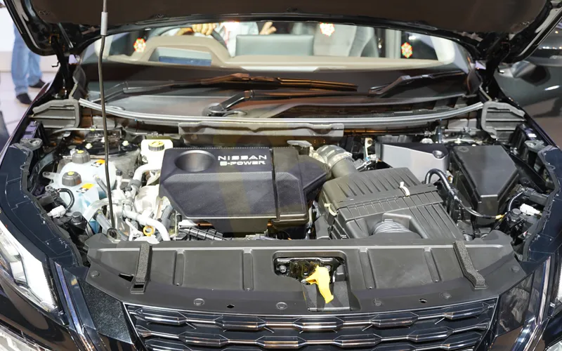X-Trail-Exterior-71