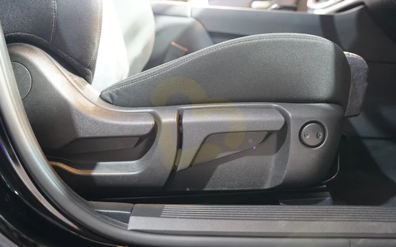 X-Trail-Interior-46