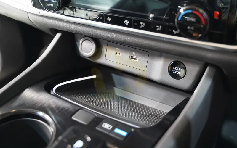 X-Trail-Interior-15